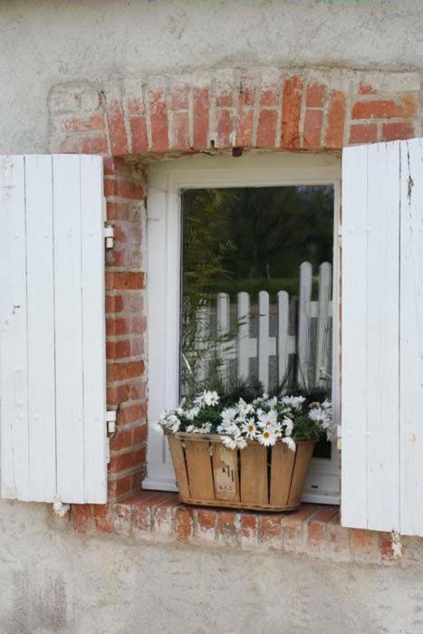 Bed and Breakfast Le Rozet à Vendat Extérieur photo